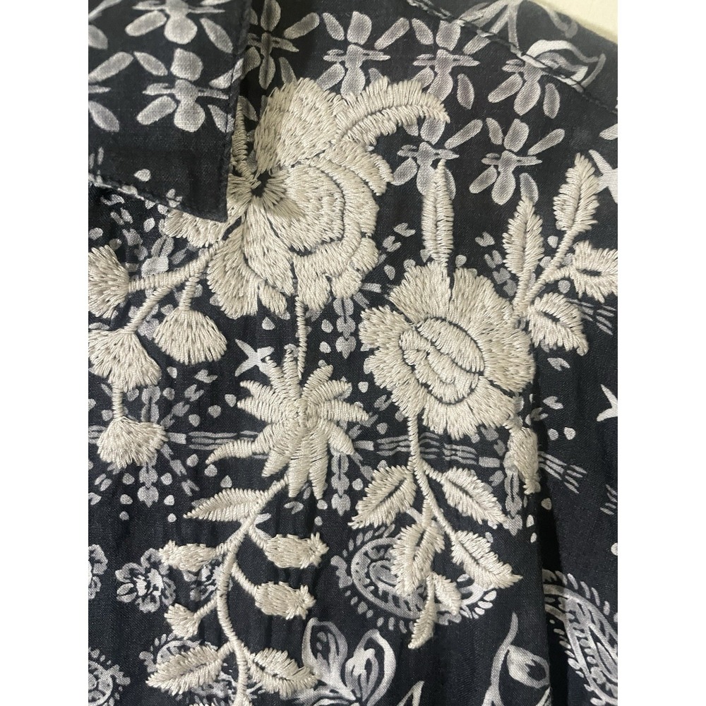 Johnny Was Workshop M Oversized Embroidered Button Down Bird Floral Boho Whimsy - Picture 12 of 13